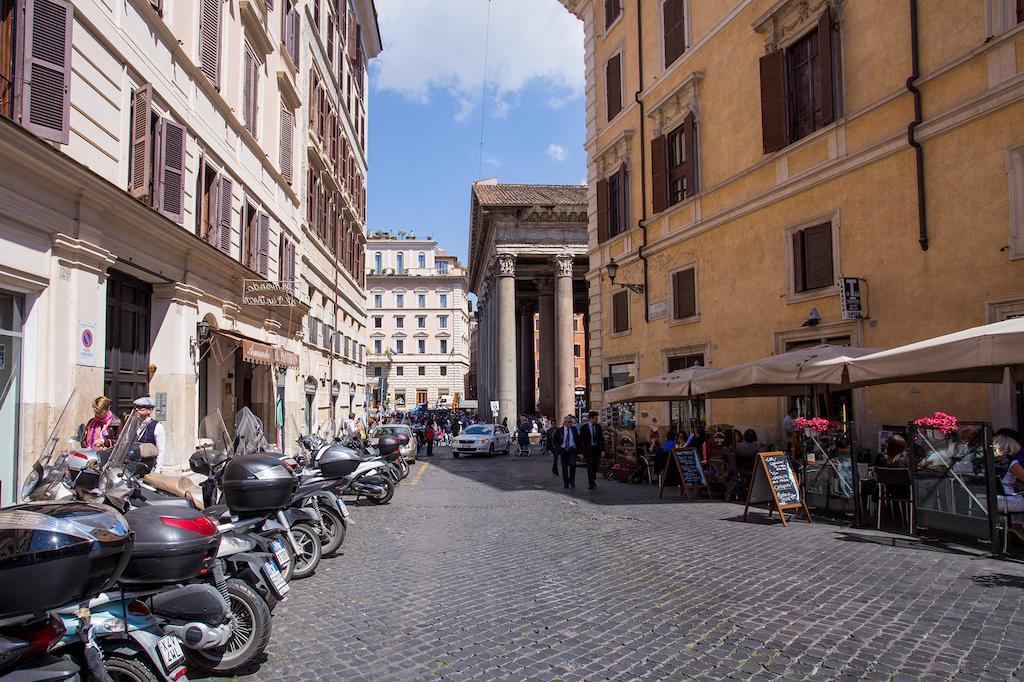Delsi Suites Pantheon Roma Exterior foto