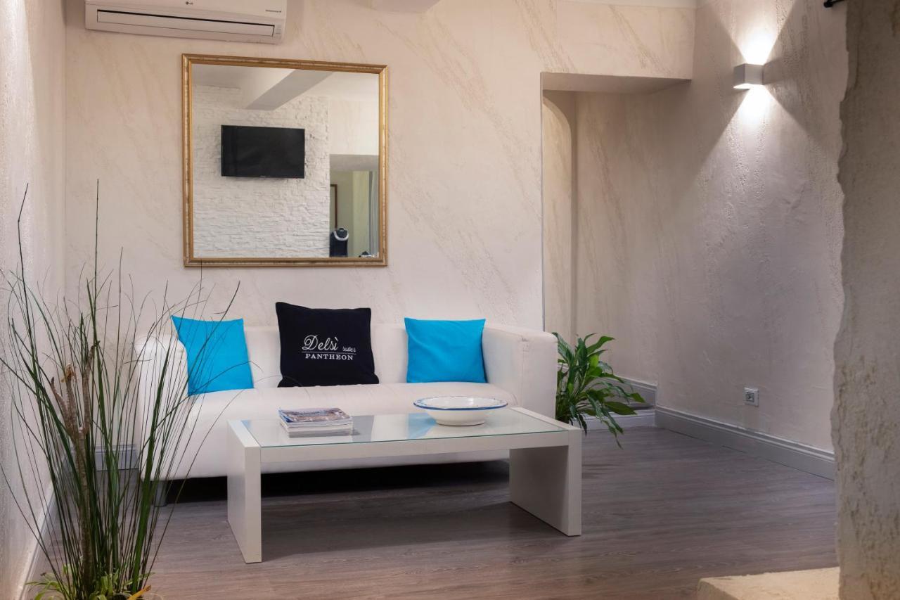 Delsi Suites Pantheon Roma Exterior foto