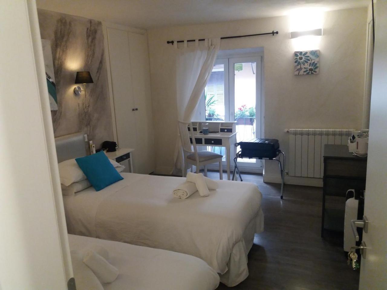 Delsi Suites Pantheon Roma Exterior foto